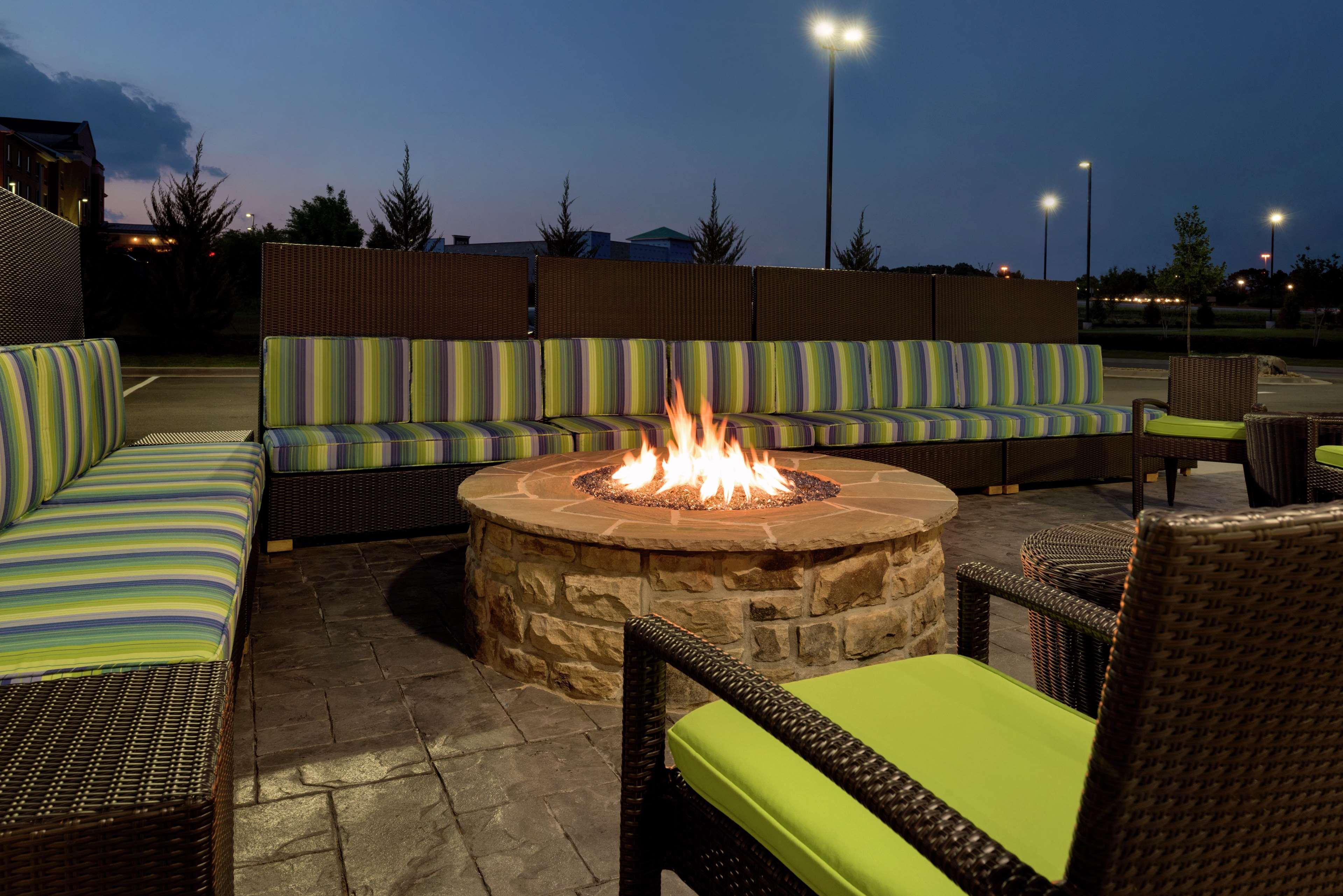 Home2 Suites By Hilton Atlanta South/Mcdonough Eksteriør bilde